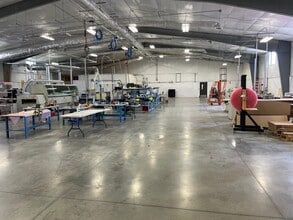 180 Hollywood Dr, Butler, PA for sale Interior Photo- Image 2 of 14