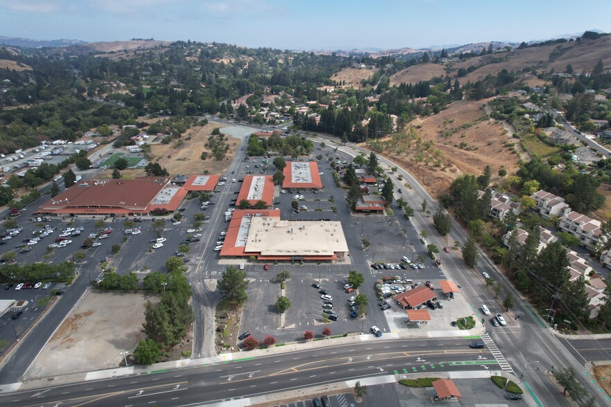 1405 Moraga Way, Moraga, CA for lease - Building Photo - Image 1 of 4