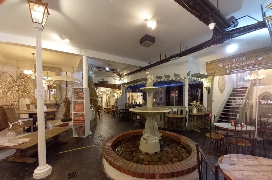 5-7 Greendragon Ln, Shrewsbury à vendre - Photo intérieure - Image 3 de 5