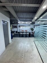 8490-8496 Tyco Rd, Vienna, VA à louer Photo intérieure- Image 1 de 7