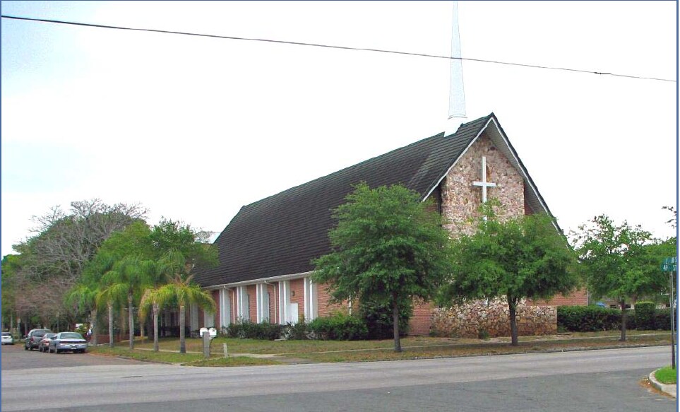 4824 2nd Ave S, Saint Petersburg, FL à vendre - Photo du bâtiment - Image 2 de 2