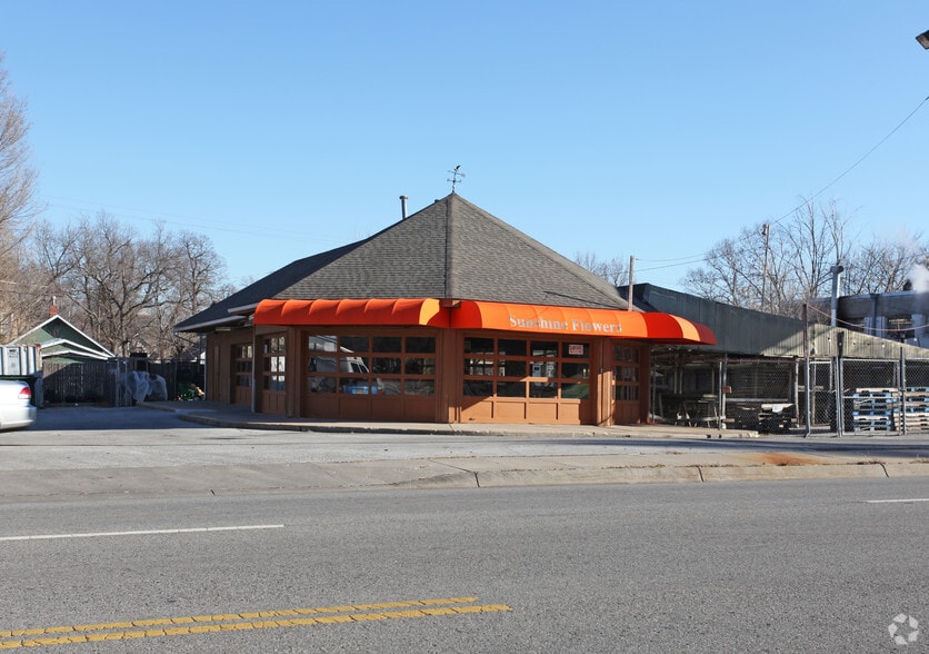 4509 Rainbow Blvd, Kansas City, KS for sale - Primary Photo - Image 1 of 2
