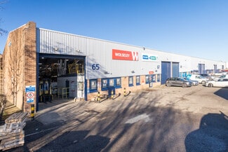 Plus de détails pour St James Mill Rd, Northampton - Industriel à louer