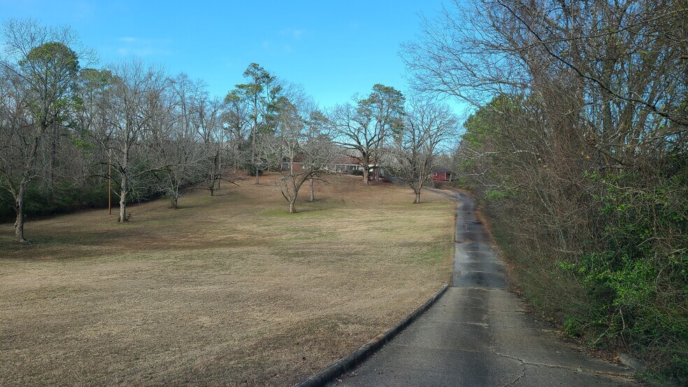 118 Lakeshore Dr, Hot Springs, AR for sale - Building Photo - Image 3 of 3