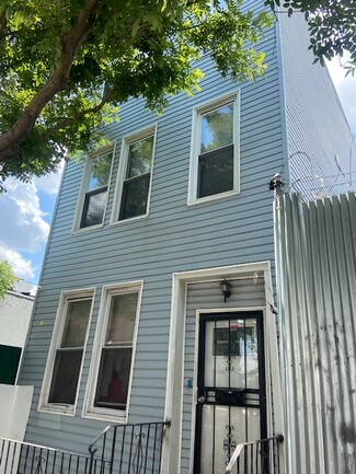 Plus de détails pour 736 E 137th St, Bronx, NY - Multi-résidentiel à vendre