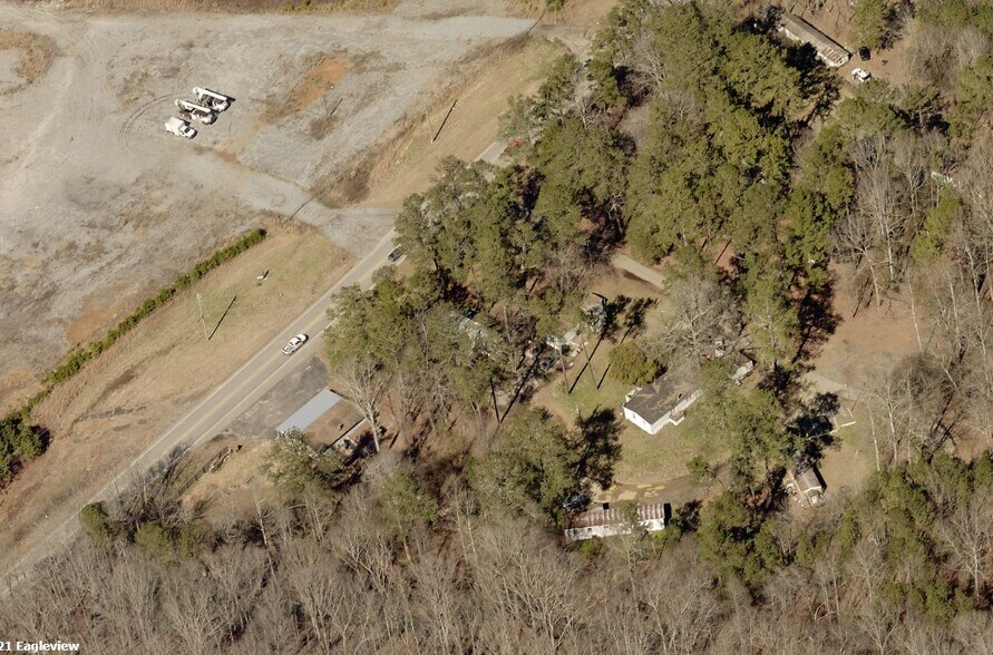 Dallas Acworth Hwy portefeuille de 4 propriétés à vendre sur LoopNet.ca - Photo du bâtiment - Image 3 de 7