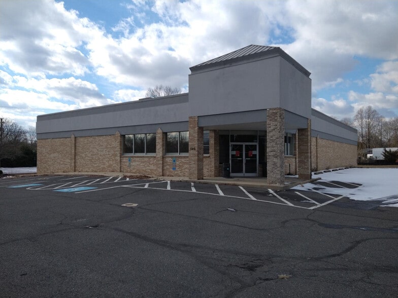 546 Wrightstown Sykesville Rd, Wrightstown, NJ à vendre - Photo principale - Image 1 de 3