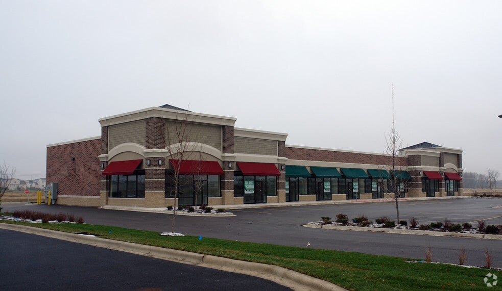 27025 W Eames St, Channahon, IL for lease - Primary Photo - Image 1 of 12