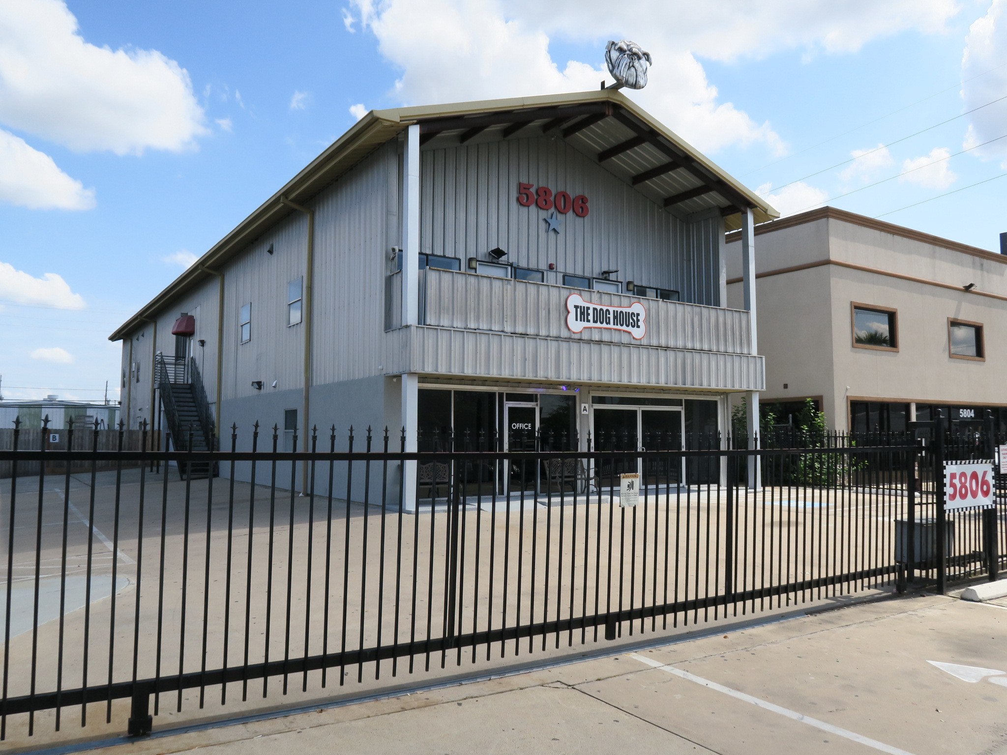 5806 Star Ln, Houston, TX for lease Building Photo- Image 1 of 40