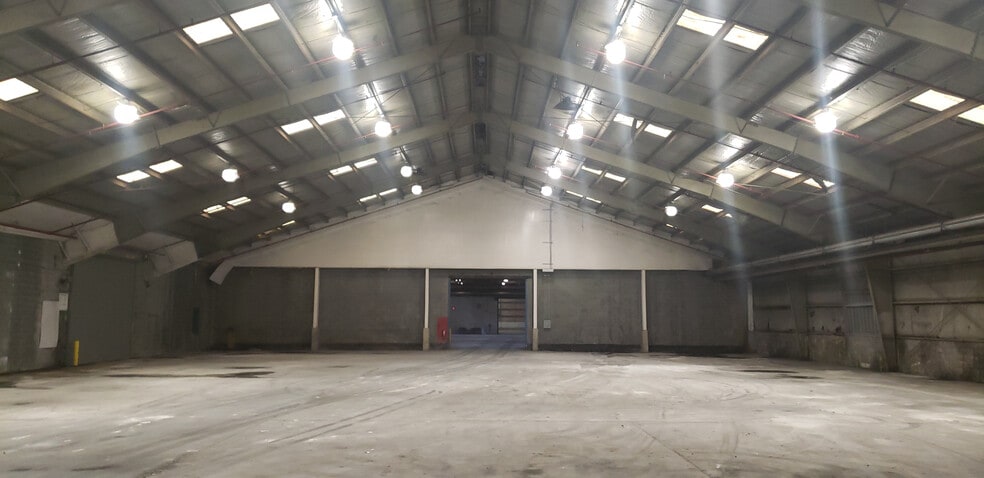 11701 Mount Holly Rd, Charlotte, NC for lease - Interior Photo - Image 2 of 7