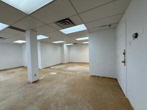 1171-1185 Newmarket St, Ottawa, ON à louer Photo intérieure- Image 2 de 3