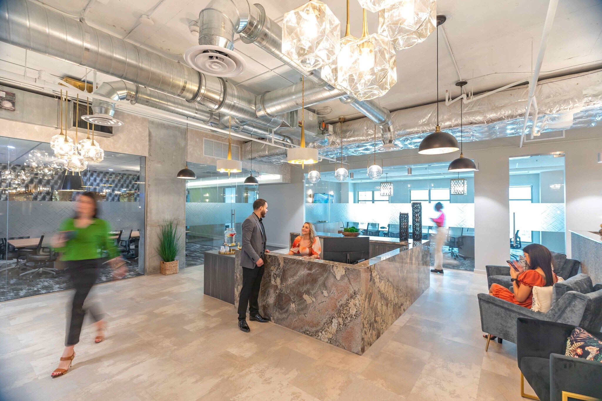 121 Alhambra Plz, Coral Gables, FL for lease Interior Photo- Image 1 of 40