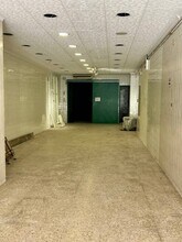 Retail in Sabadell, Barcelona for lease Interior Photo- Image 2 of 8