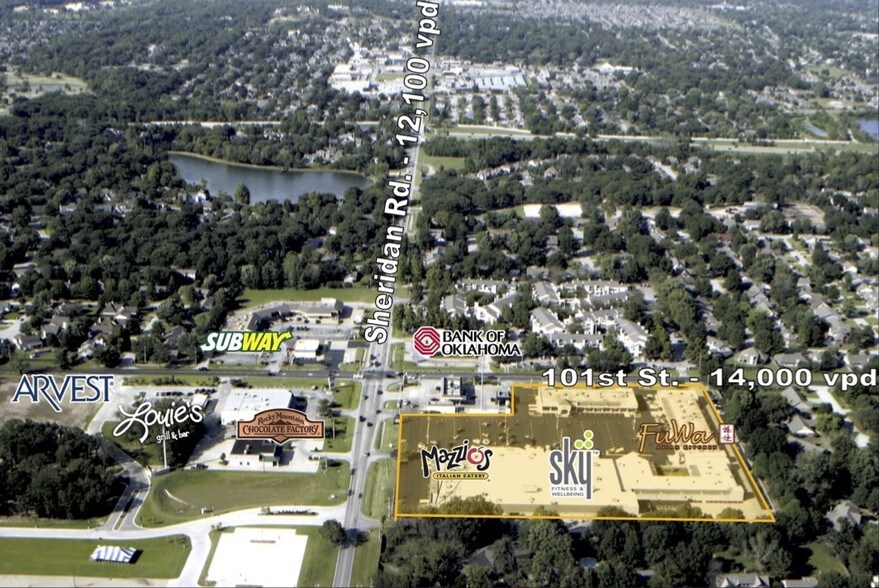 6528 E 101st St, Tulsa, OK à louer - Photo du bâtiment - Image 1 de 6