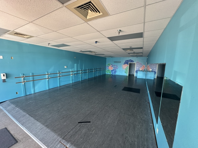 9340-9448 Cuyamaca St, Santee, CA for lease - Building Photo - Image 3 of 5