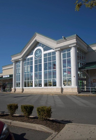 1740-1750 N Olden Avenue Ext, Ewing, NJ à louer - Photo du bâtiment - Image 3 de 5