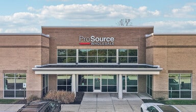 11701 W Bradley Rd, Milwaukee, WI for lease Building Photo- Image 2 of 8