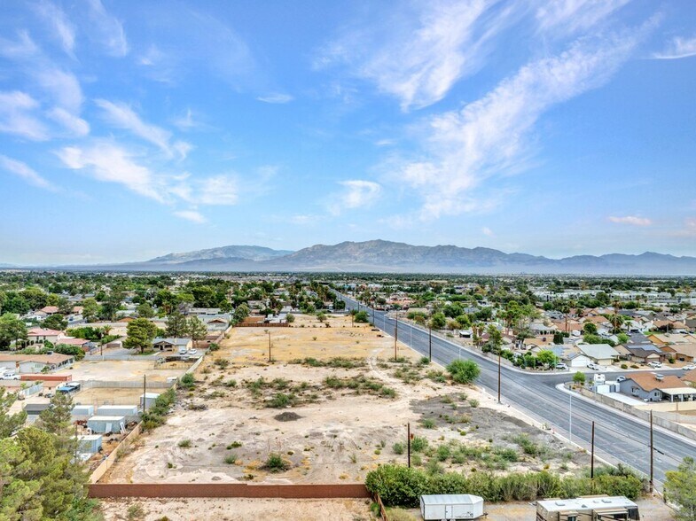 00 N. Jones and off Gowan, Las Vegas, NV à vendre - Photo du bâtiment - Image 3 de 17