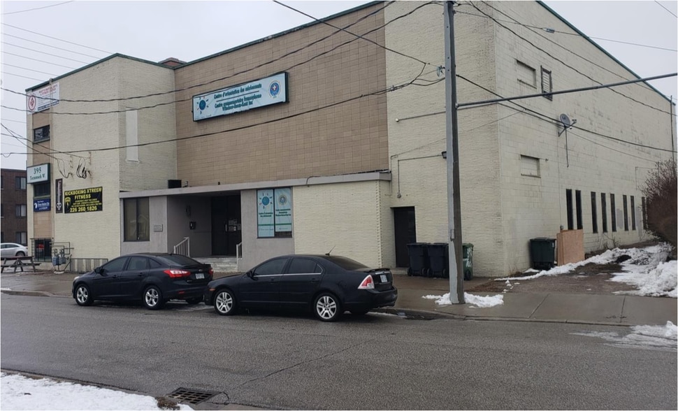 395 Tecumseh Rd W, Windsor, ON for lease - Primary Photo - Image 1 of 1