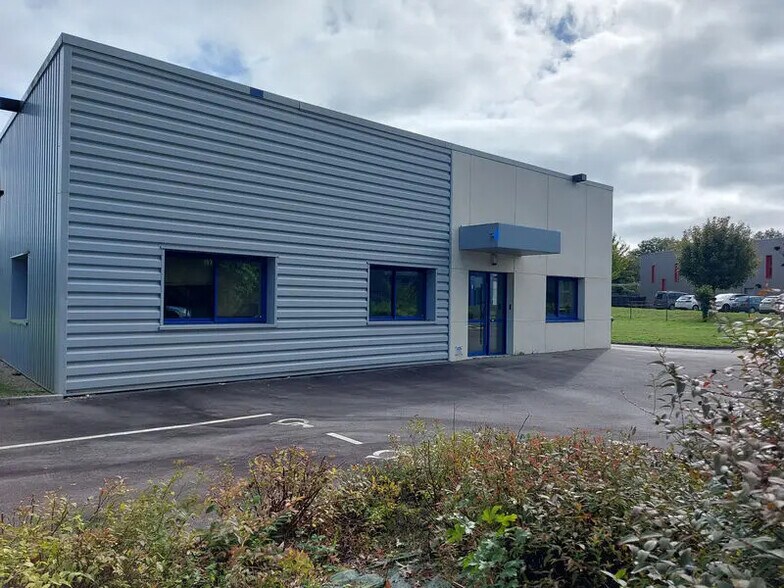 Flex dans Treillières à louer - Photo du bâtiment - Image 1 de 6