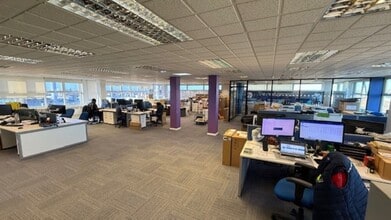 7 Western Rd, Romford for lease Interior Photo- Image 1 of 6