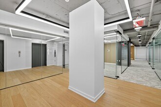 1100 17th St NW, Washington, DC for lease Interior Photo- Image 2 of 10
