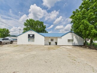 More details for 2404 Grant Ave, Saint Albans, WV - Retail for Sale