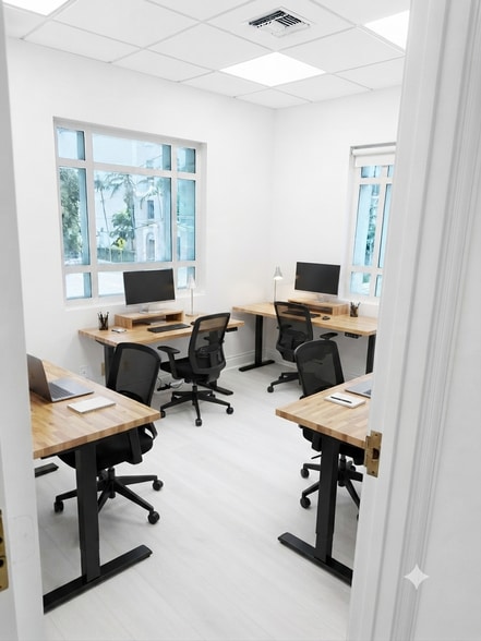 200 NE 3rd Ave, Fort Lauderdale, FL for lease - Interior Photo - Image 3 of 13