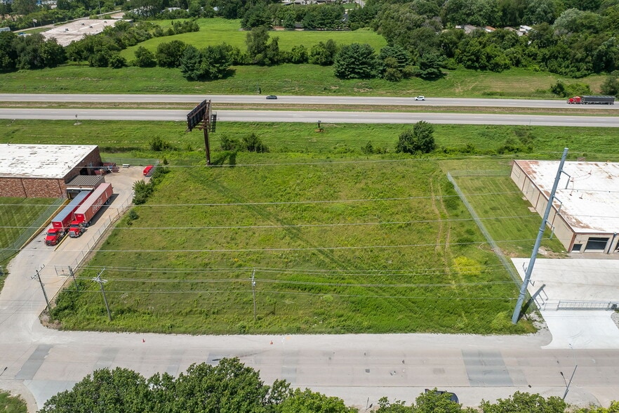 3702 Leonard Rd, Saint Joseph, MO for sale - Aerial - Image 2 of 9