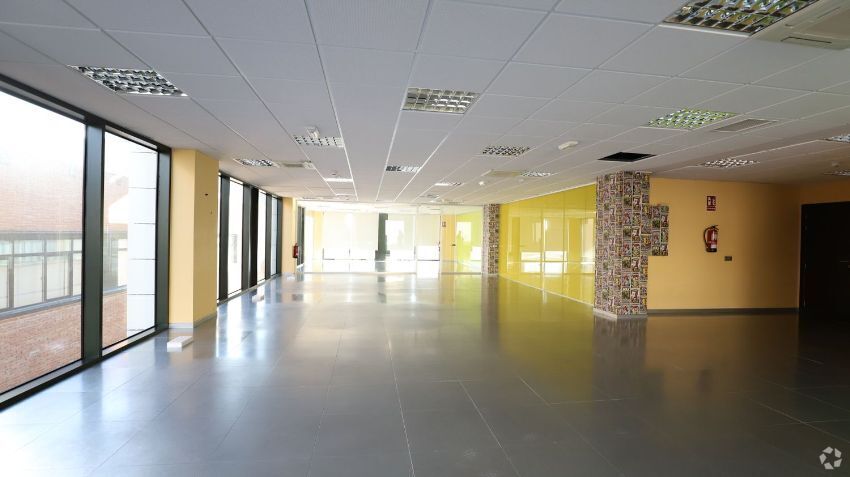 Bureau dans Madrid, Madrid à louer - Photo du bâtiment - Image 1 de 8