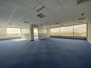 Office in Rosny-sous-Bois for lease Building Photo- Image 2 of 5
