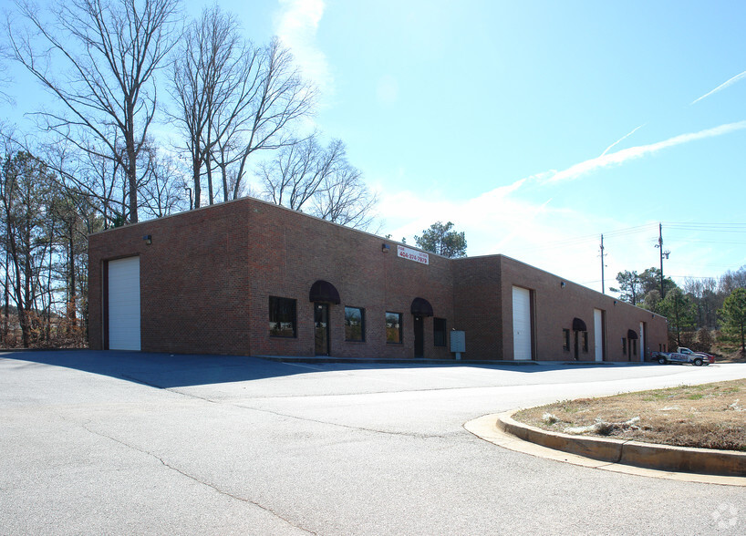 2650 Main St, Duluth, GA for lease - Building Photo - Image 2 of 4