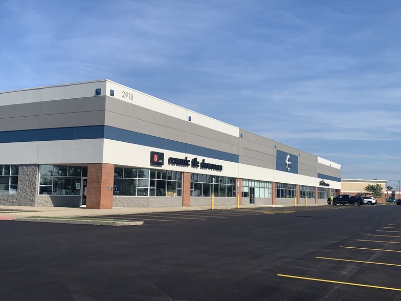 2914-2918 A Walden Ave, Depew, NY à louer - Photo du bâtiment - Image 3 de 11