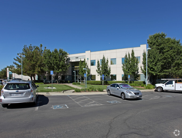 3366 Quality Dr, Rancho Cordova, CA for lease - Primary Photo - Image 1 of 2