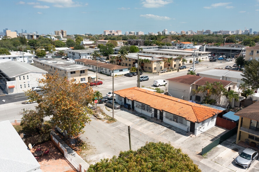98 NW 47th Ave, Miami, FL for sale - Building Photo - Image 3 of 6