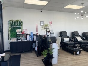 1201-1223 E 17th St, Santa Ana, CA for lease Interior Photo- Image 1 of 14