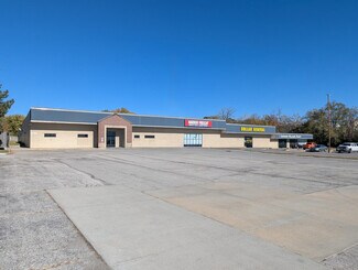 Plus de détails pour 1000-1050 E Army Post Rd, Des Moines, IA - Bureau/Commerce de détail à louer