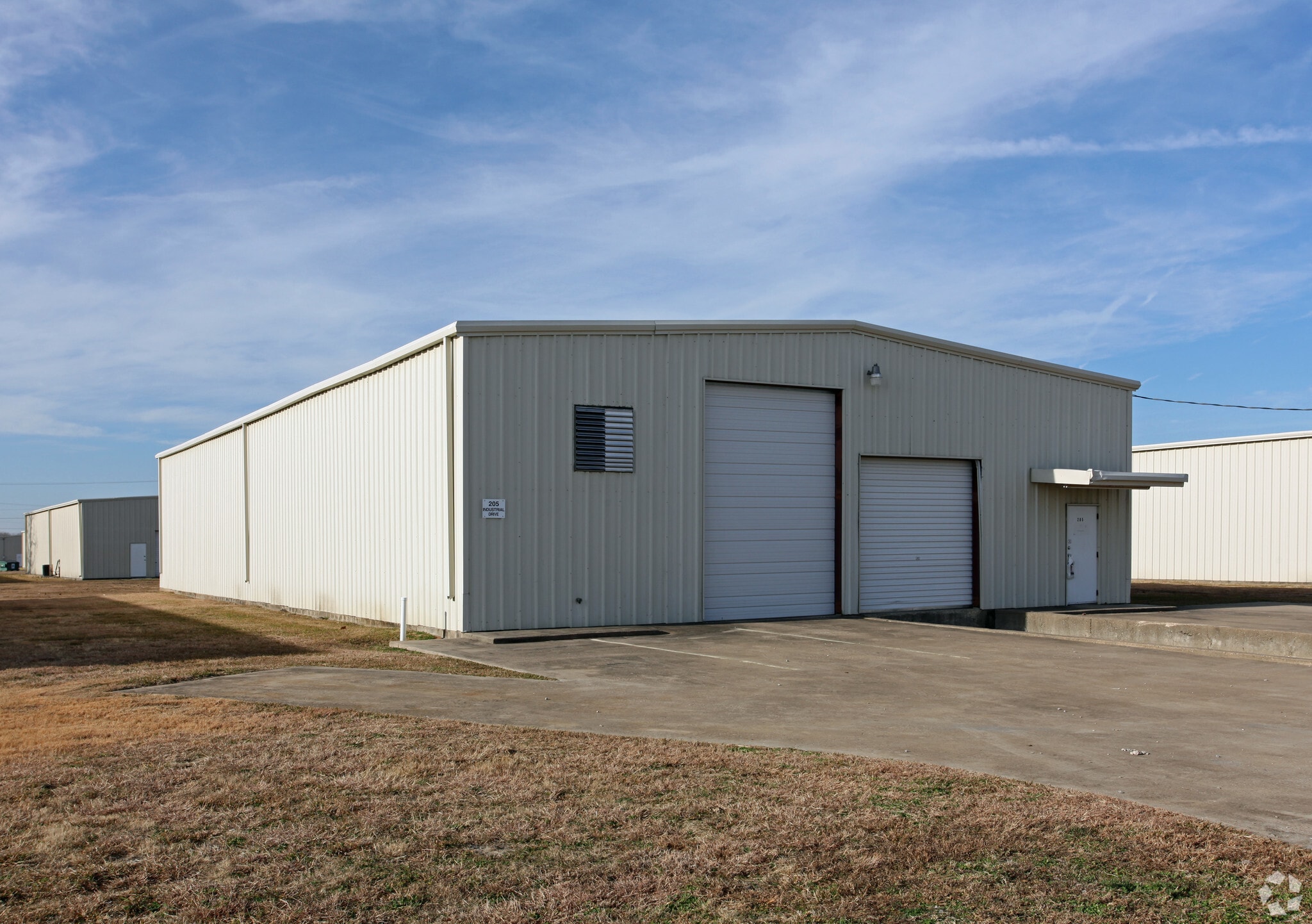 205 Industrial Dr, Forney, TX à louer Photo principale- Image 1 de 4