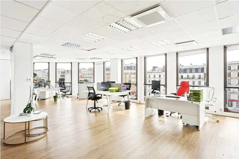 182 Avenue Charles De Gaulle, Neuilly-sur-Seine for lease Interior Photo- Image 1 of 8