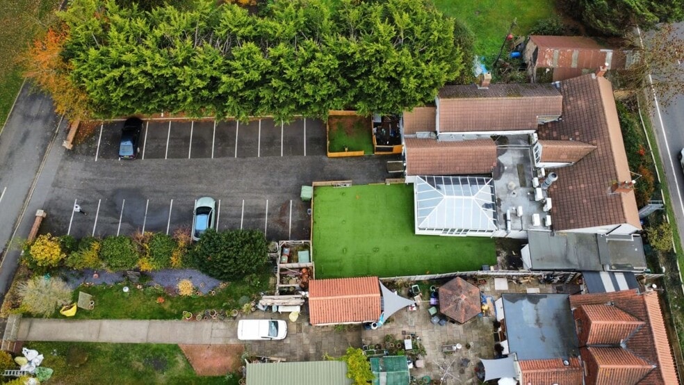 Church Ln, Sleaford for sale - Aerial - Image 3 of 4