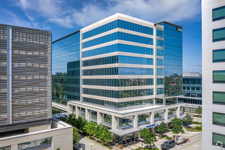 1701 City Plaza Dr, Spring, TX for lease - Building Photo - Image 2 of 9