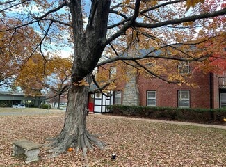 More details for 404 S Clay Ave, Kirkwood, MO - Office for Lease