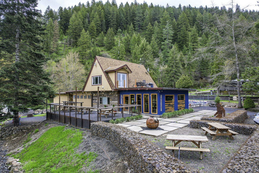 10588 E Wolf Lodge Bay, Coeur d'Alene, ID à vendre - Photo du bâtiment - Image 1 de 1