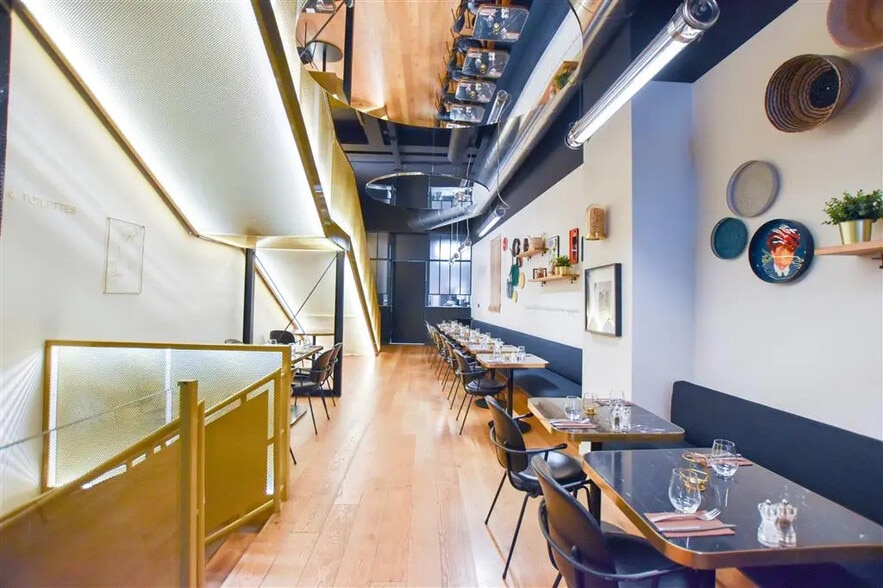 Retail in Paris for sale - Building Photo - Image 2 of 9