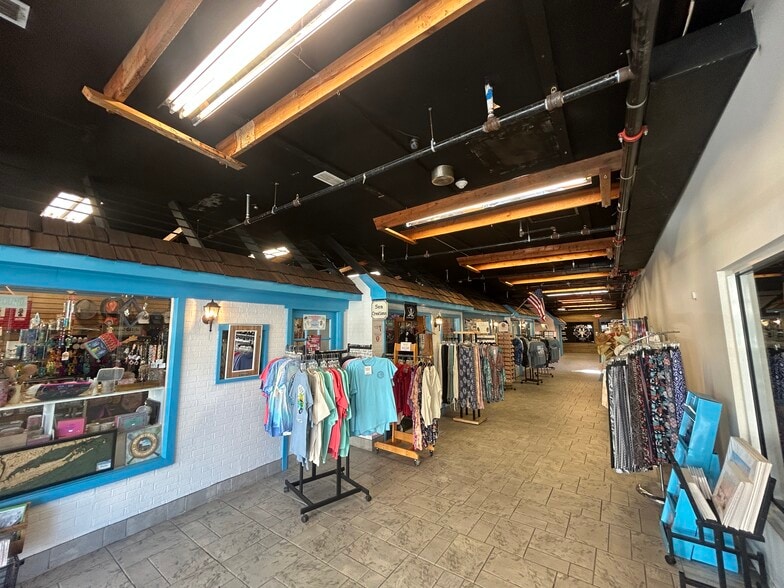 134 Main St, Port Jefferson, NY for sale - Building Photo - Image 2 of 17