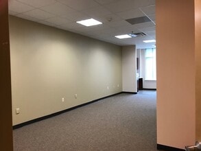 909 Ridgebrook Rd, Sparks, MD for lease Interior Photo- Image 2 of 5
