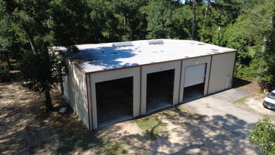 9224 Sharyn Dr, Conroe, TX for lease Building Photo- Image 1 of 9