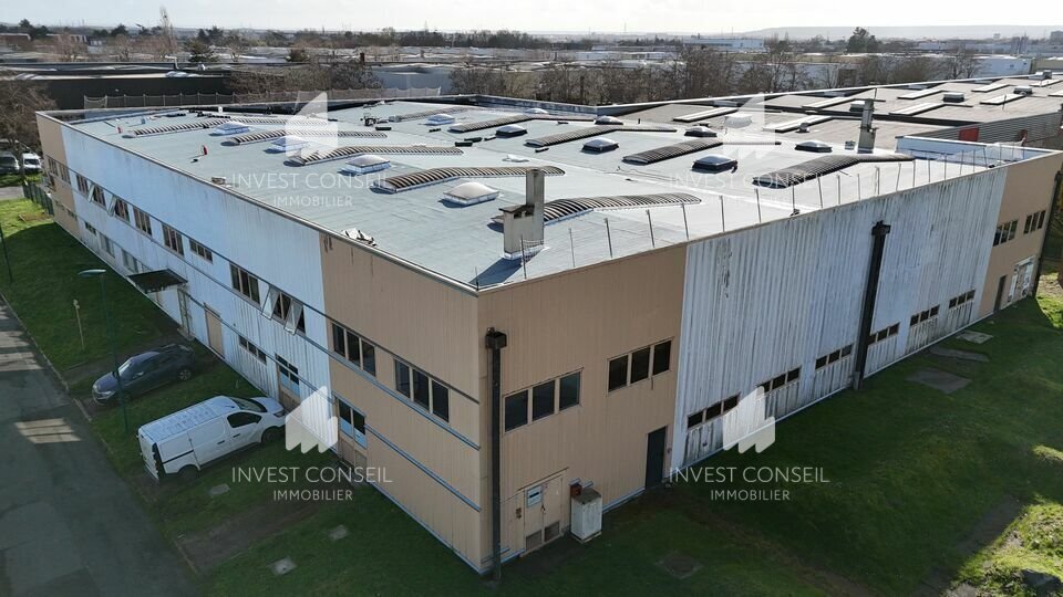 1 Rue Jacques De Vaucansson, Saint-Ouen-l'Aumône à louer - Photo du bâtiment - Image 1 de 14