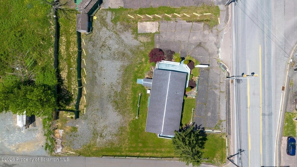 596-602 Hamlin Hwy, Hamlin, PA à vendre - Photo du bâtiment - Image 3 de 71
