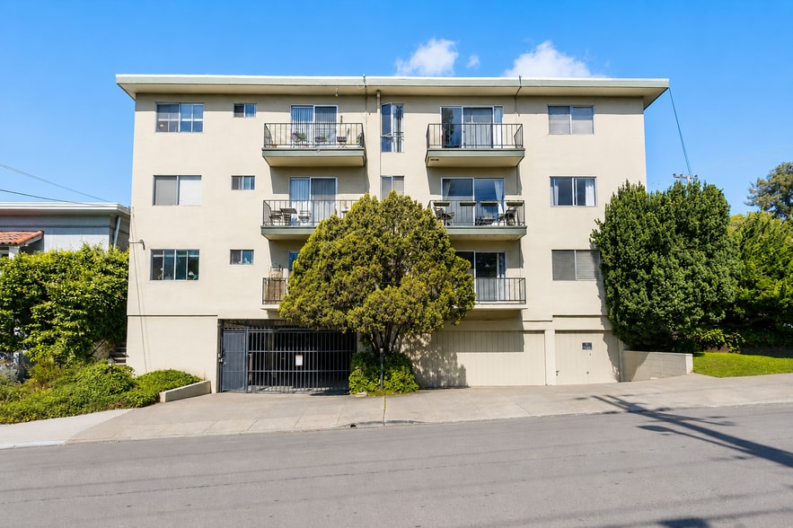 469 Van Buren Ave, Oakland, CA for sale - Building Photo - Image 3 of 15